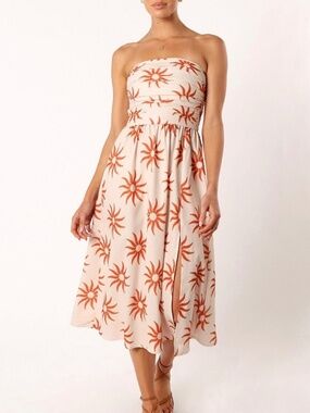 Petal & Pup Ryder Strapless Midi Sundress
